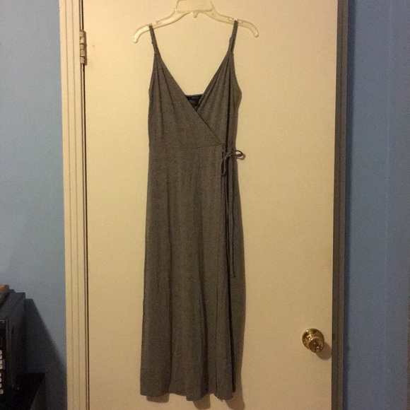 Forever 21 gray dress - Picture 1 of 5